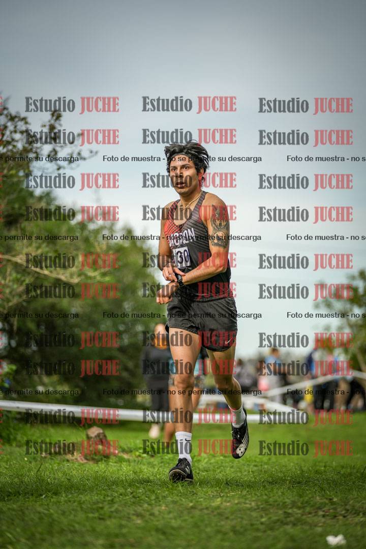 Fotos de la llegada del cross de 8000 m