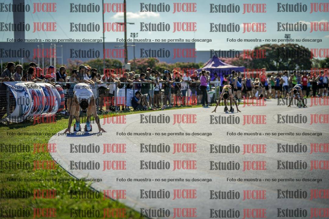 Fotos de los 400 m llanos de varones