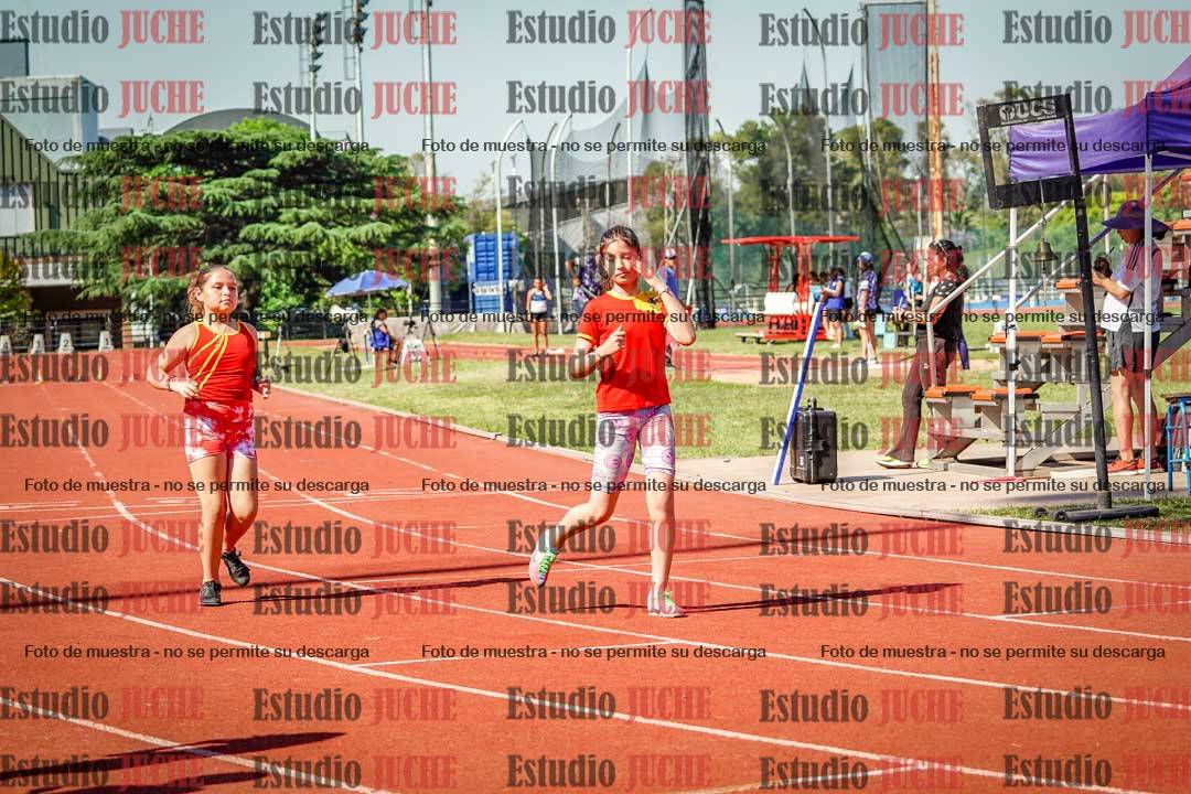 Fotos de los 50 m llanos de mujeres