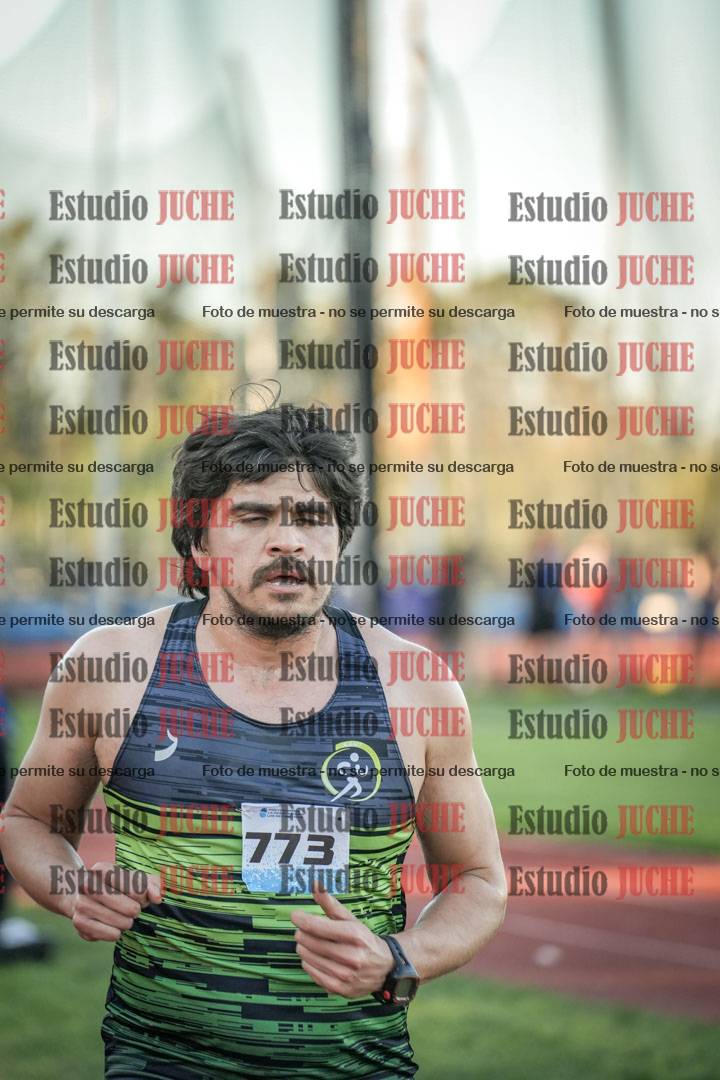 Fotos de los 3000 m llanos de varones