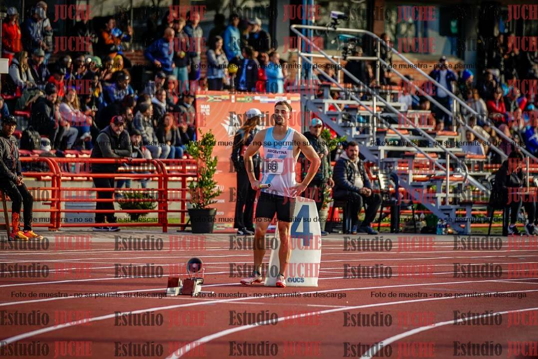 Fotos de los relevos 4x100 m de varones
