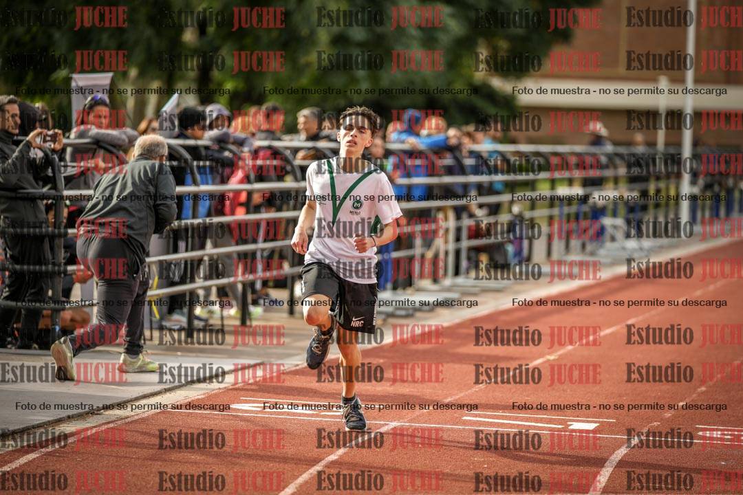 Fotos de los 400 m llanos de varones