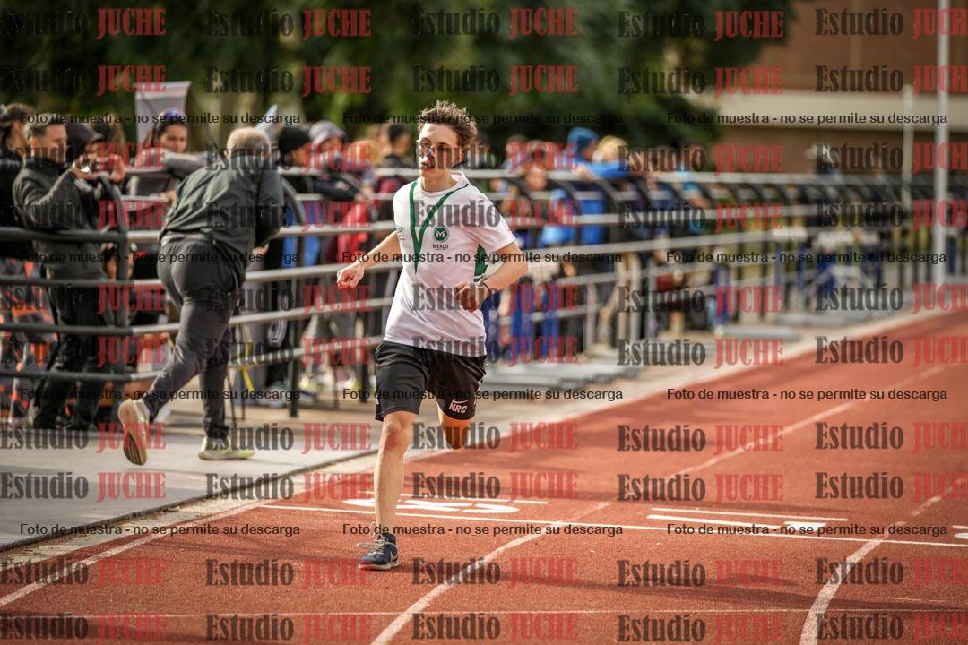 Fotos de los 400 m llanos de varones