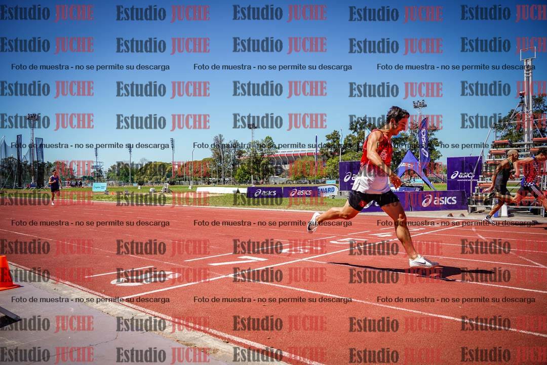 Fotos de los 400 m llanos de varones