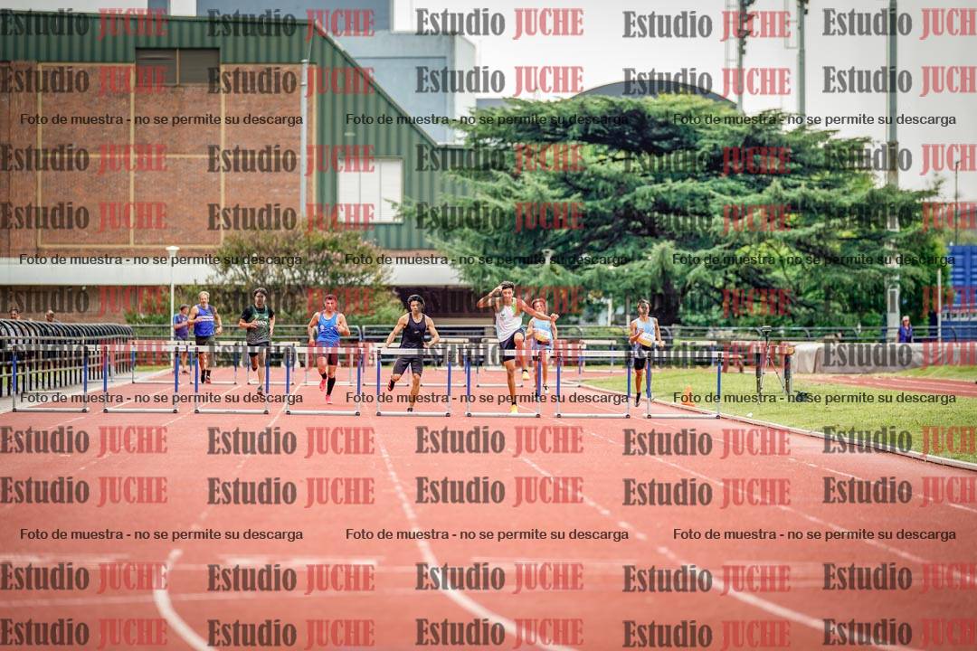 Fotos de los 400 m con vallas de varones