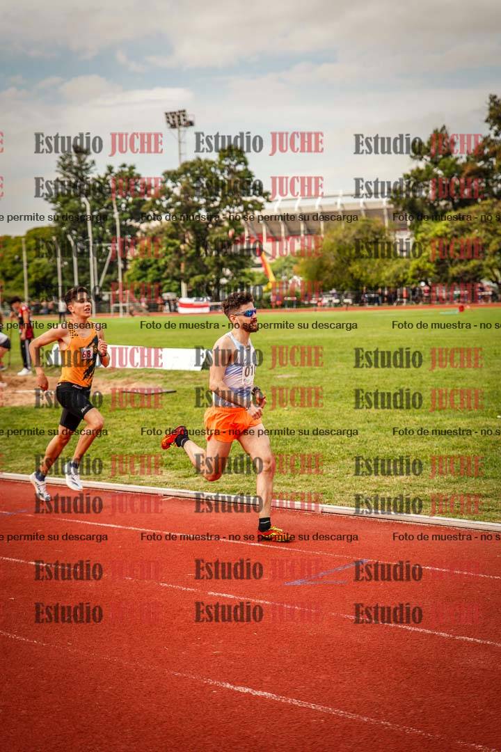 Fotos de los 800 m de varones