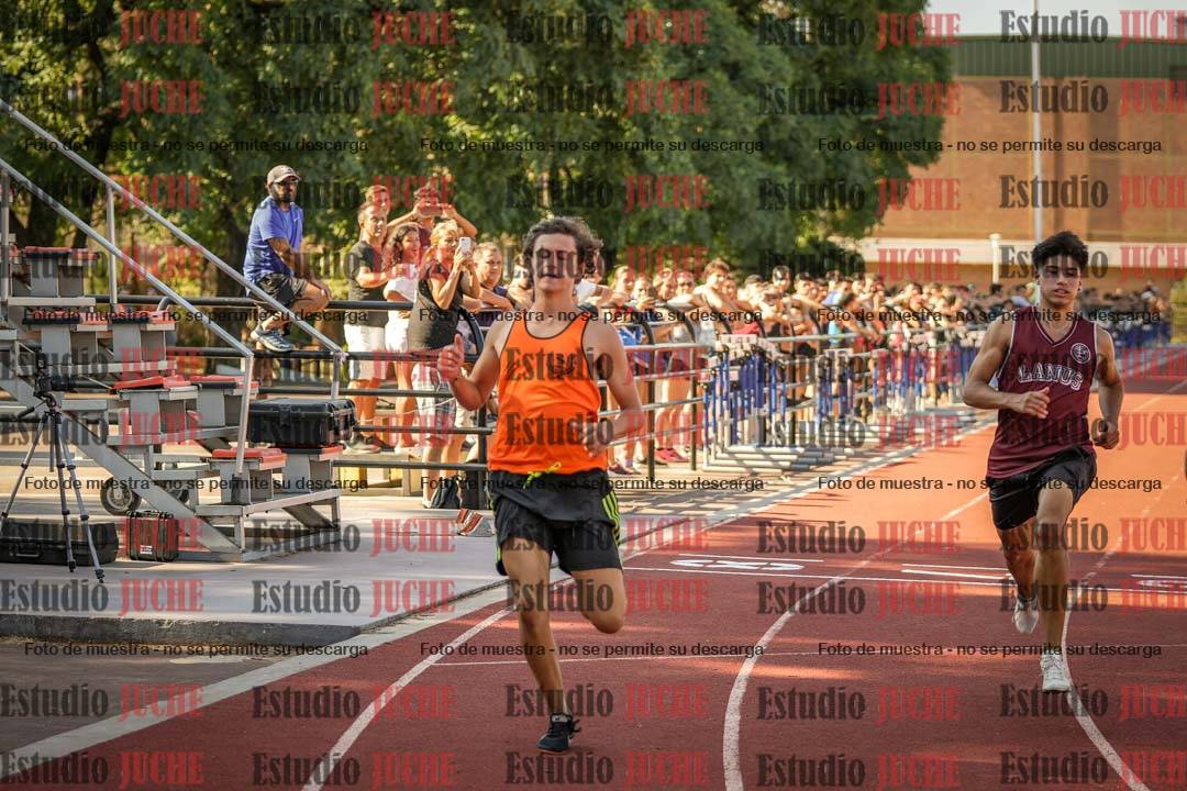 Fotos de los 100 m llanos de varones - FINAL U20
