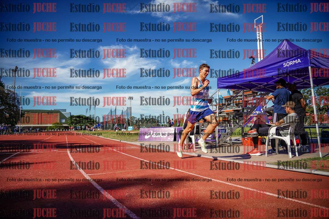 Fotos de los 5000 m llanos de varones