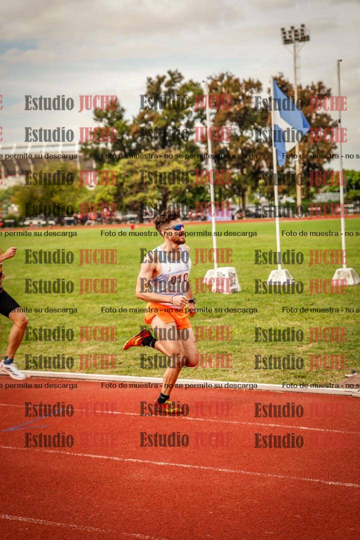 Fotos de los 800 m de varones