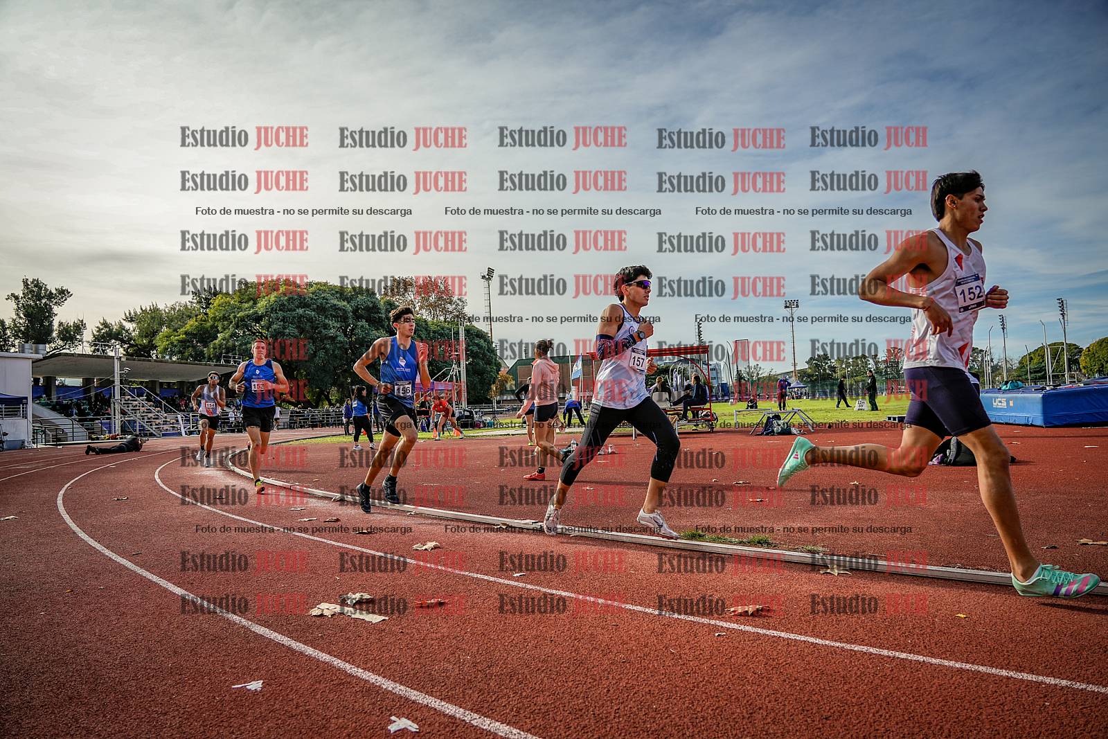 Fotos de los 1500 m llanos de varones - decatlón 10