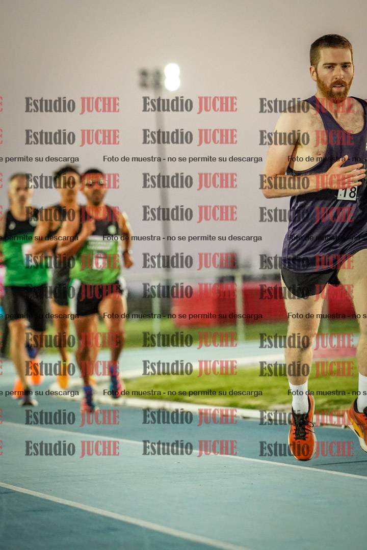 Fotos de los 3000 m llanos de varones