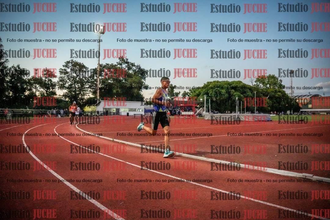 Fotos de los 1500 m llanos de varones