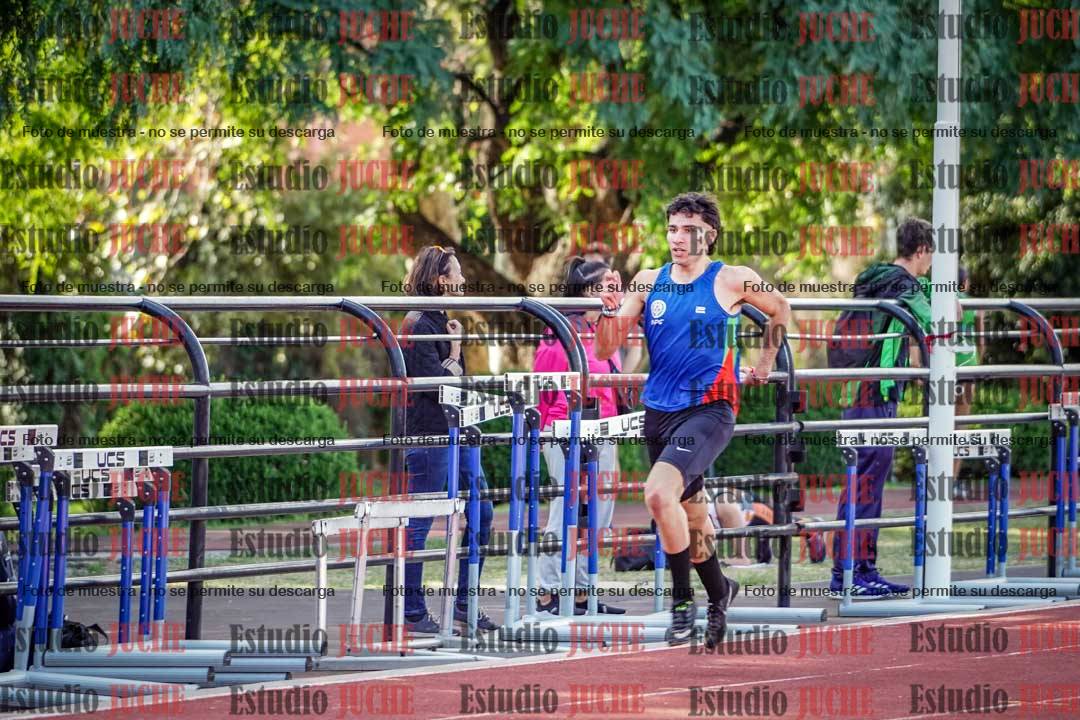Fotos de los 400 m llanos de varones