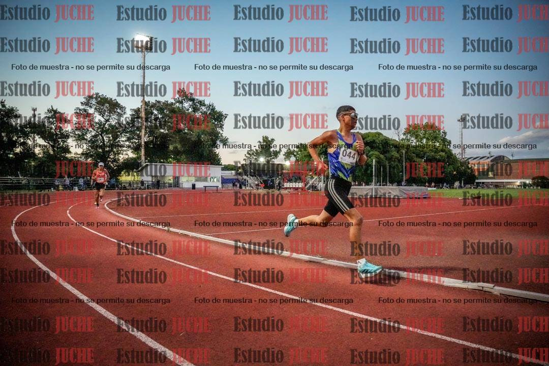 Fotos de los 1500 m llanos de varones