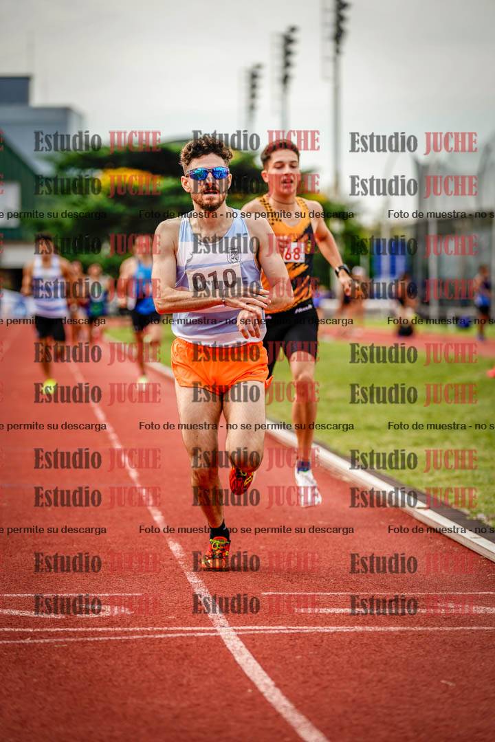 Fotos de los 800 m de varones