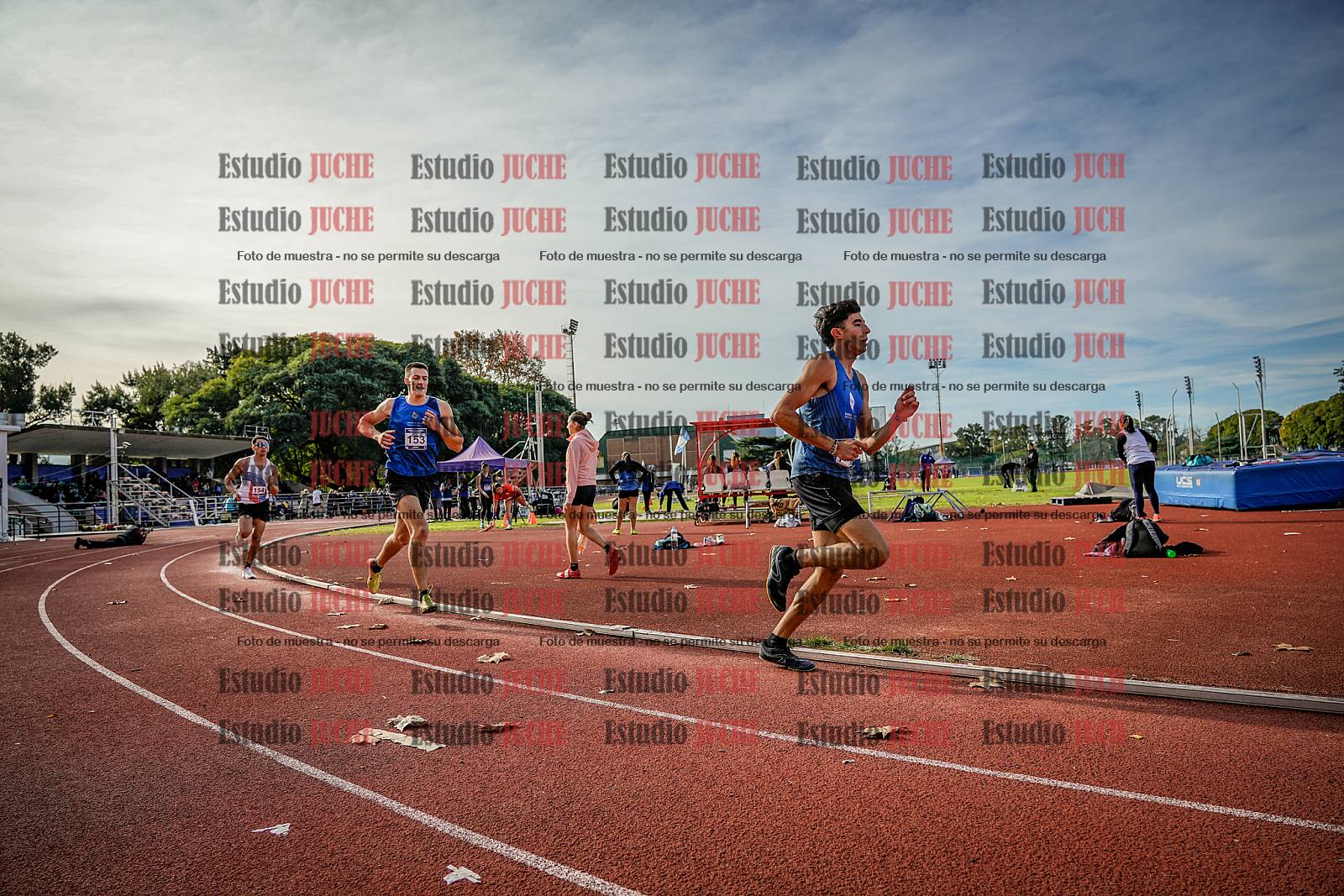 Fotos de los 1500 m llanos de varones - decatlón 10