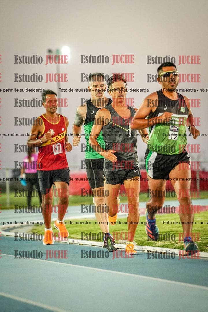 Fotos de los 3000 m llanos de varones
