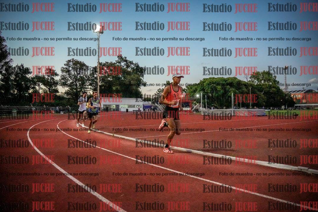 Fotos de los 1500 m llanos de varones