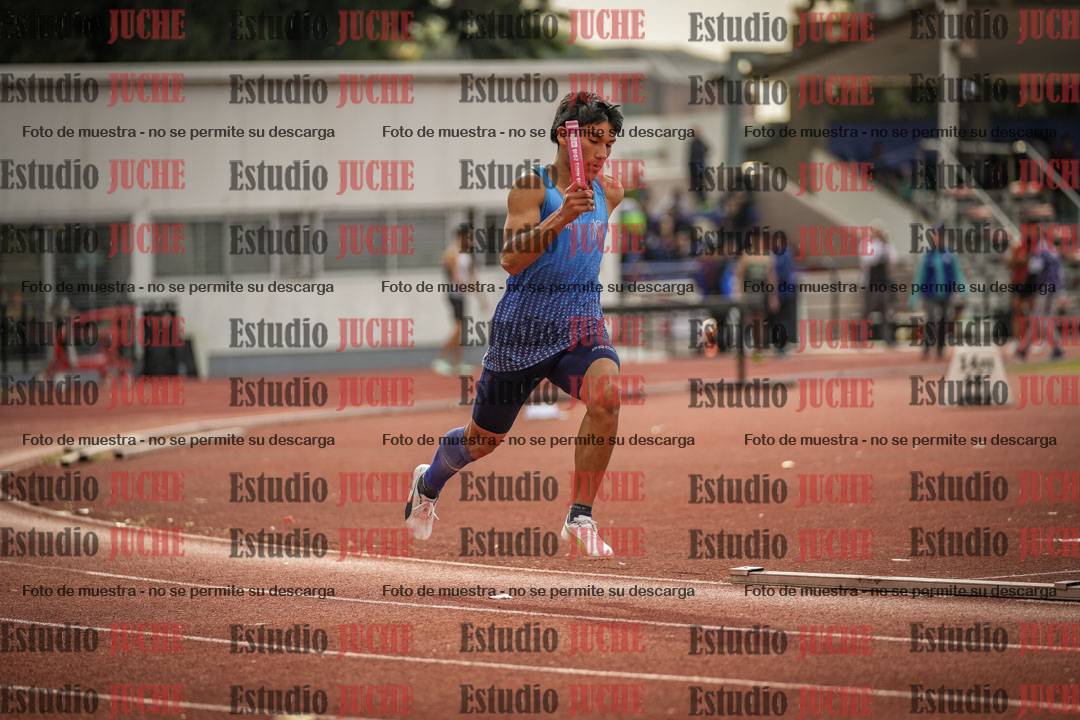 Fotos de las postas 4x400 m llanos de varones