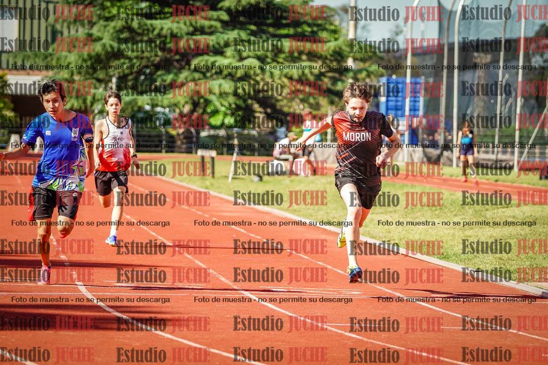 Fotos de los 200 m llanos de varones