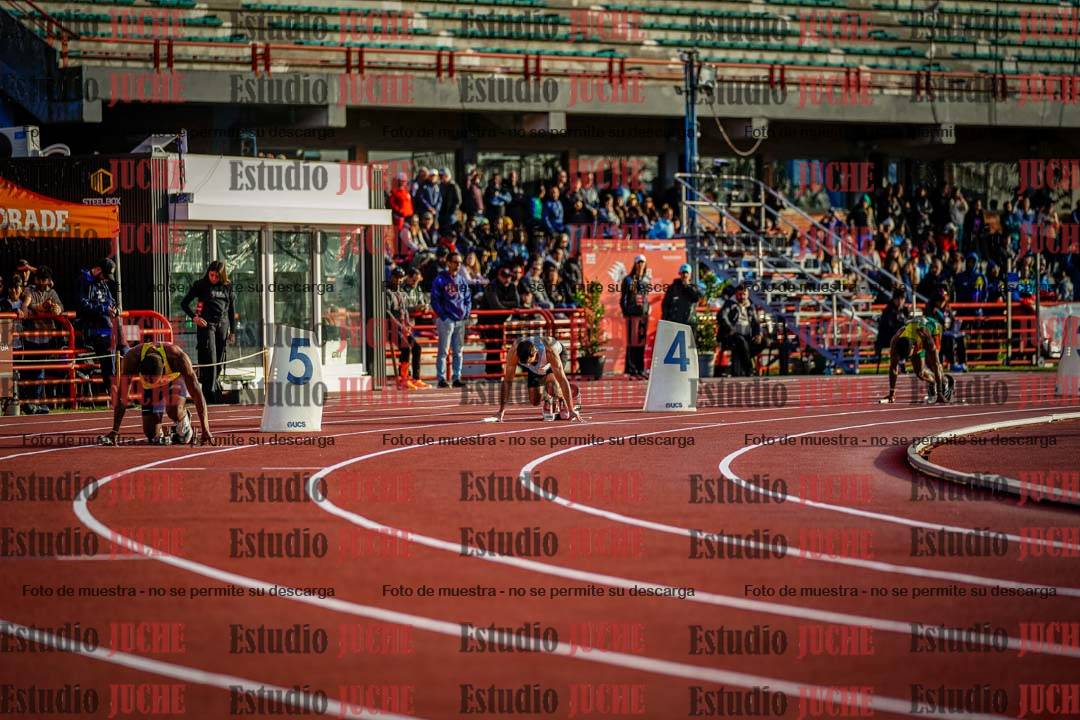 Fotos de los relevos 4x100 m de varones