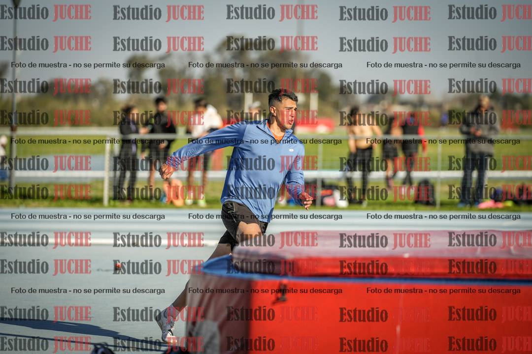 Fotos del salto en alto de varones - decatlón 4