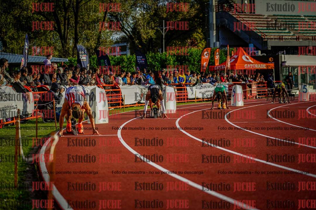 Fotos de los relevos 4x100 m de varones