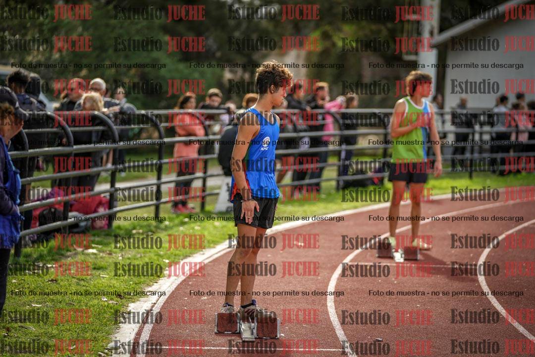 Fotos de los 400 m llanos de varones