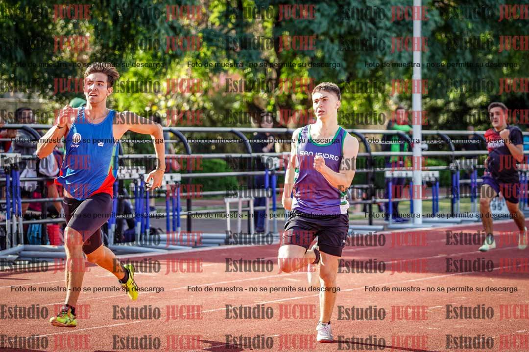 Fotos de los 400 m llanos de varones