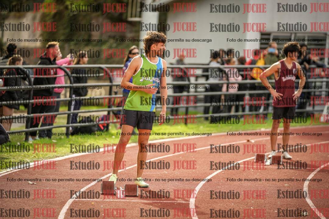Fotos de los 400 m llanos de varones