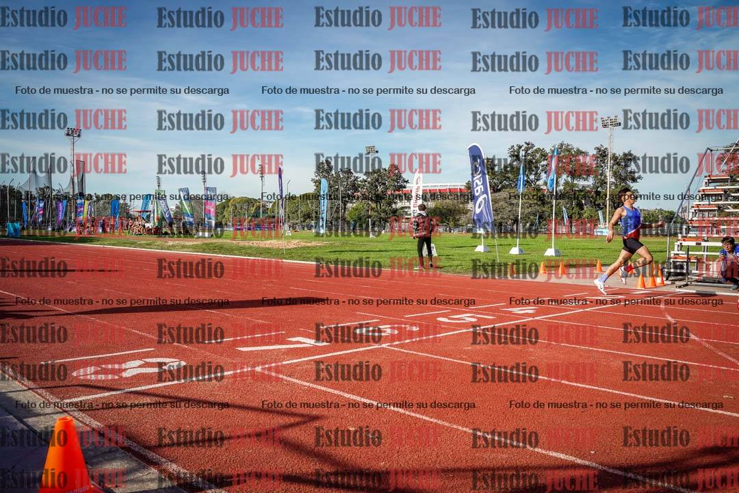 Fotos de los 200 m llanos de varones - FINAL