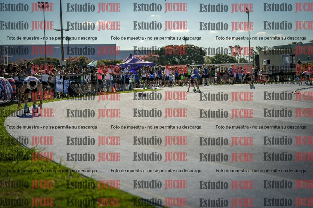 Fotos de los 400 m llanos de varones