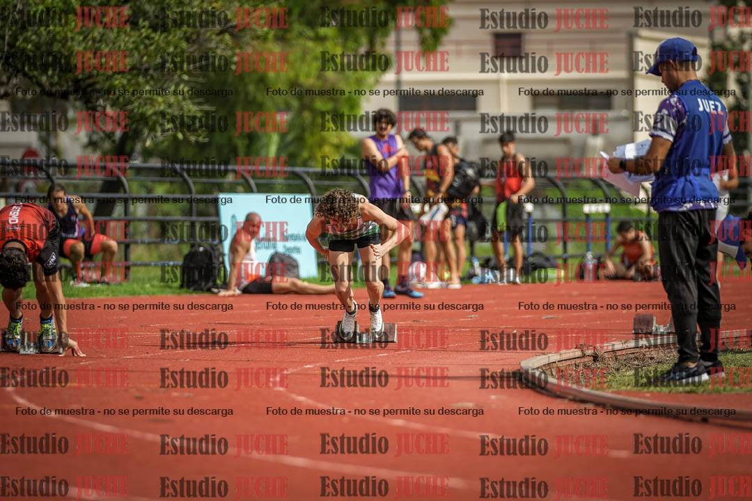 Fotos de los 200 m llanos de varones