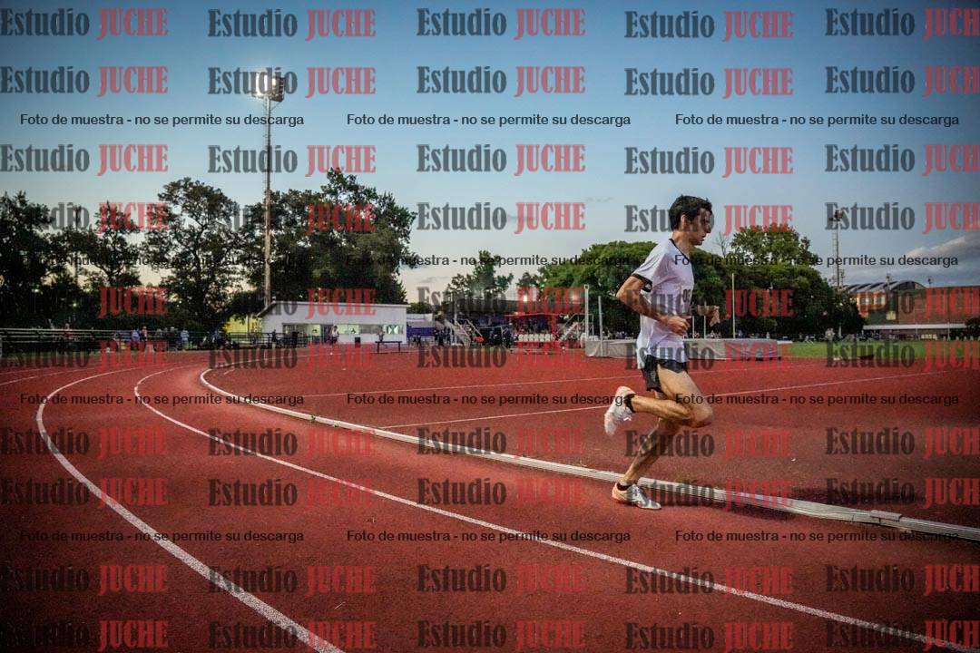 Fotos de los 1500 m llanos de varones