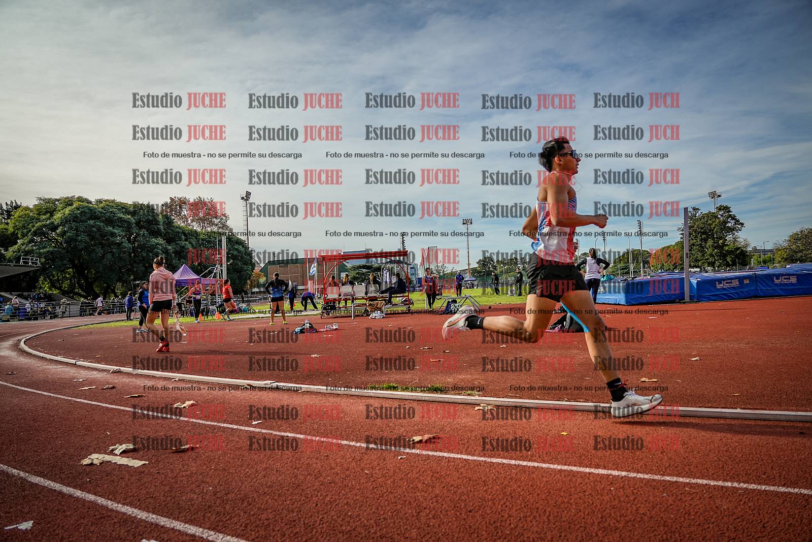 Fotos de los 1500 m llanos de varones - decatlón 10