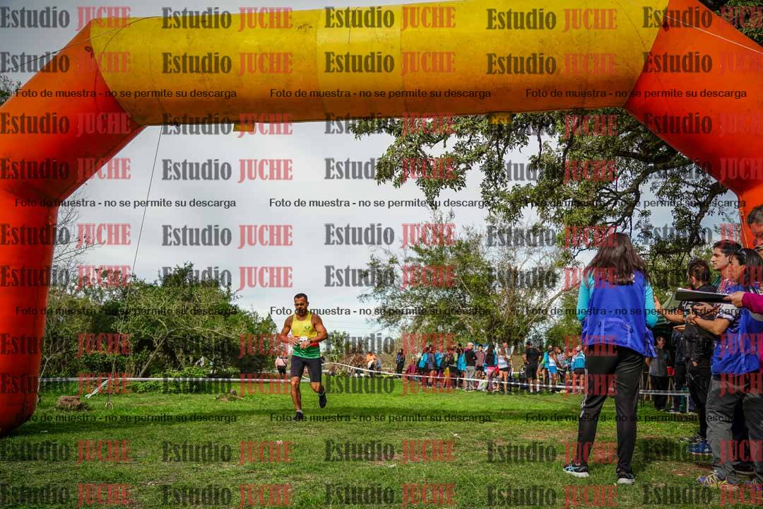 Fotos de la llegada del cross de 8000 m