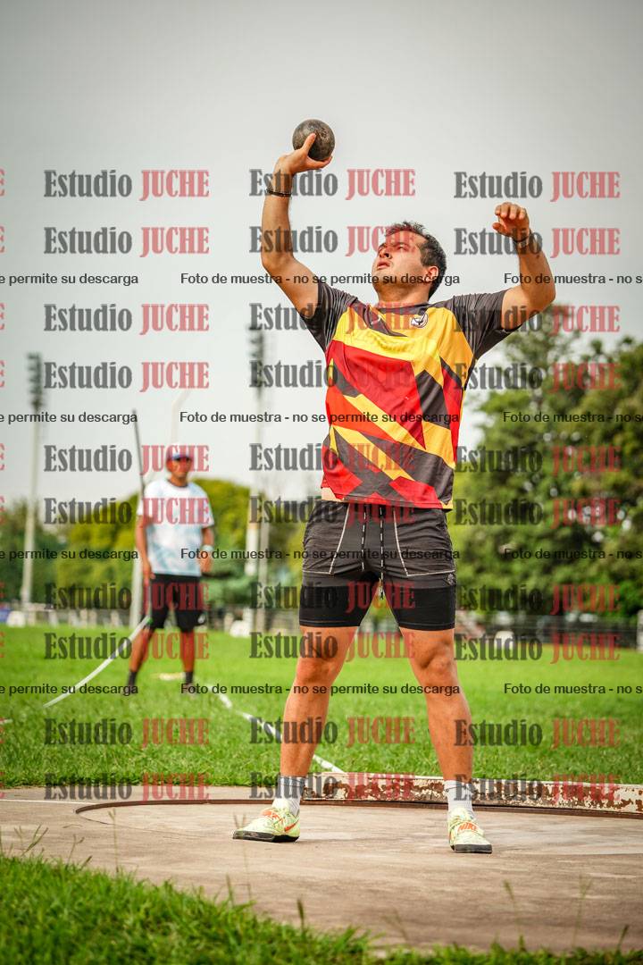 Fotos del lanzamiento de bala de varones