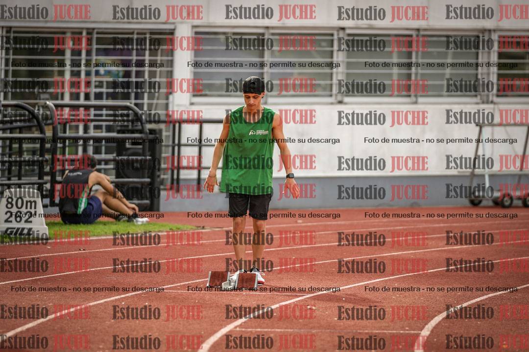 Fotos de los 400 m llanos de varones