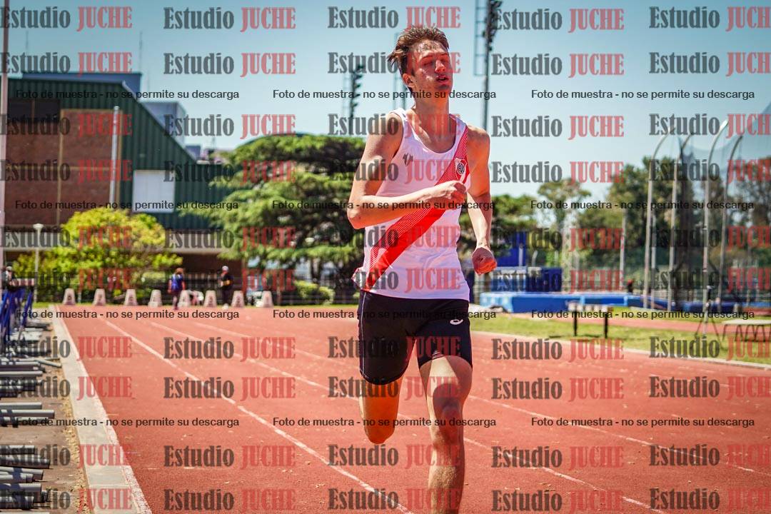 Fotos de los 400 m llanos de varones