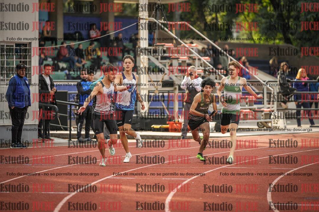 Fotos de las postas 4x400 m llanos de varones