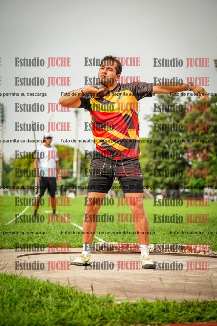 Fotos del lanzamiento de bala de varones