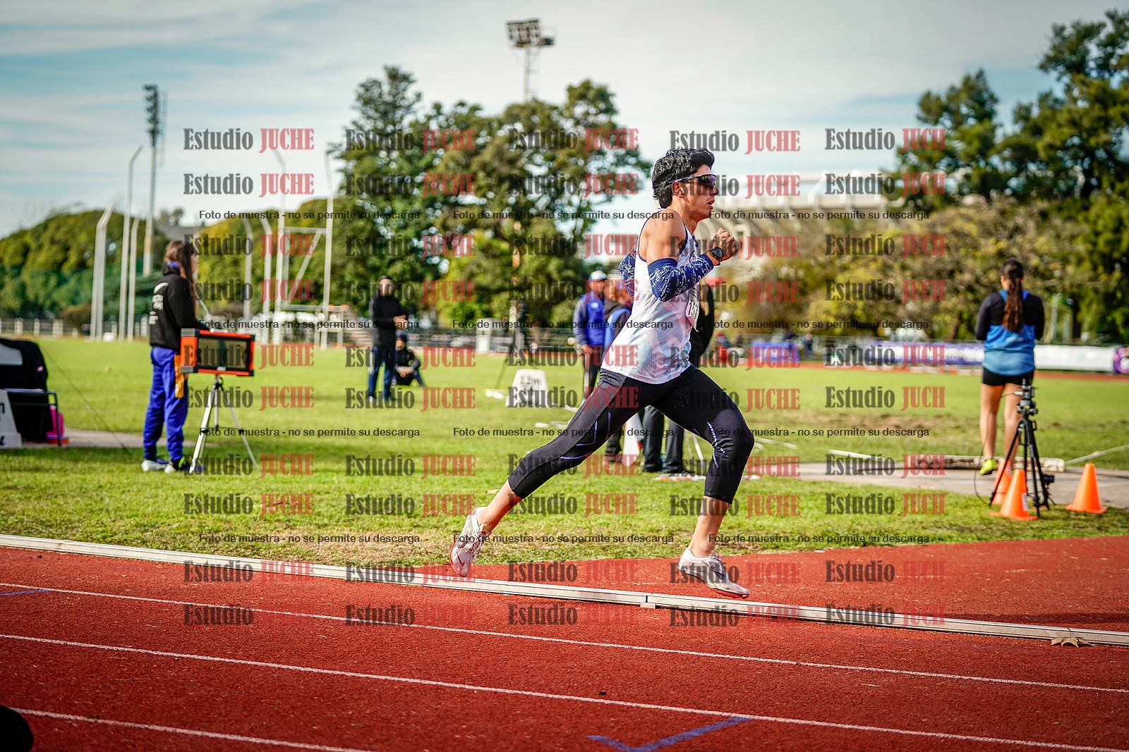 Fotos de los 1500 m llanos de varones - decatlón 10