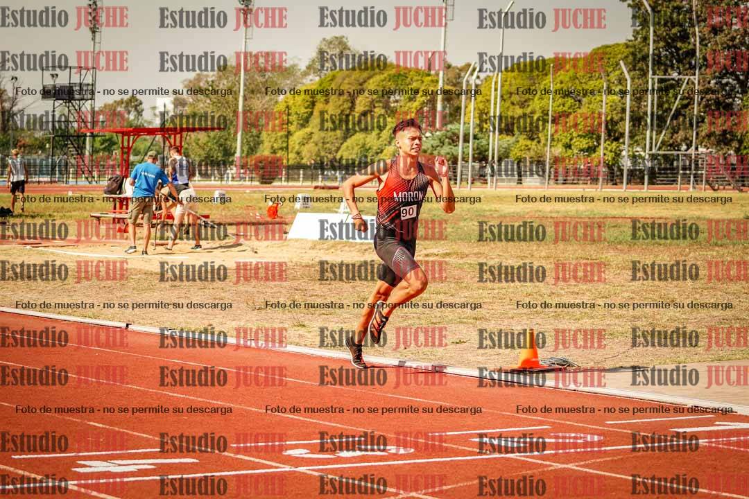 Fotos de los 800 m llanos de varones