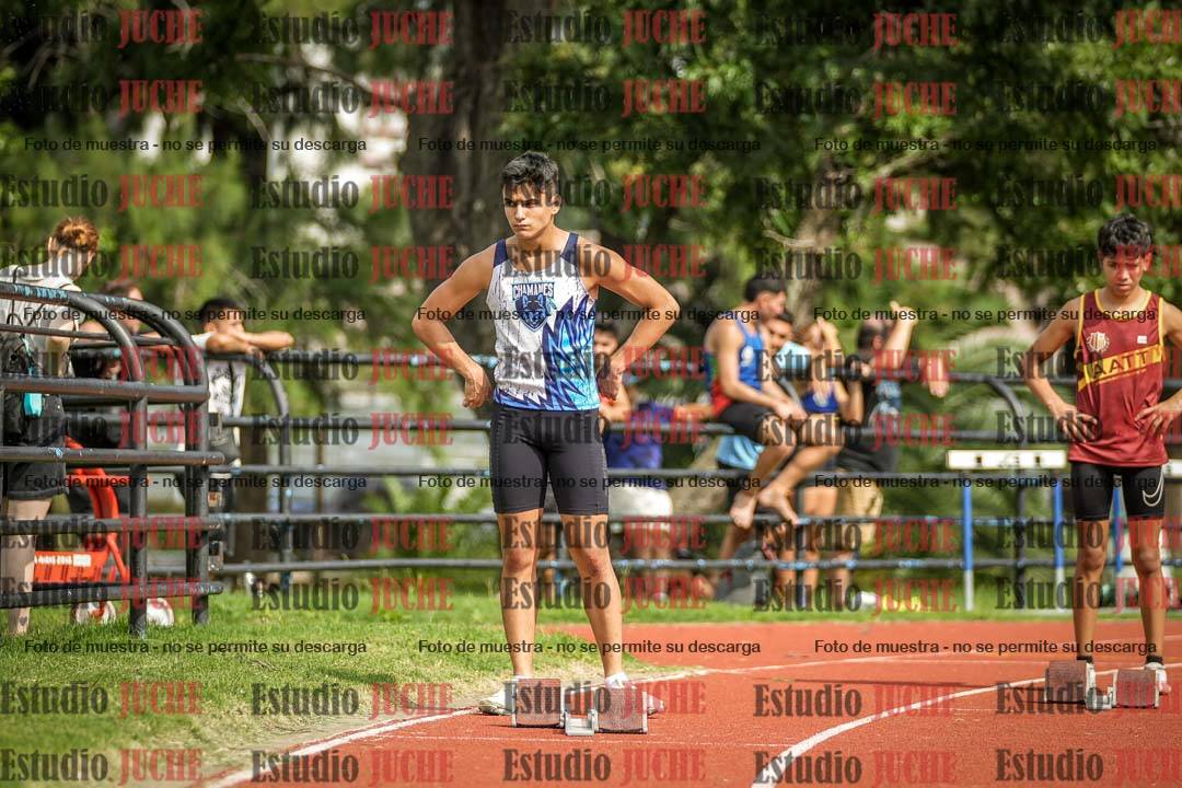 Fotos de los 200 m llanos de varones