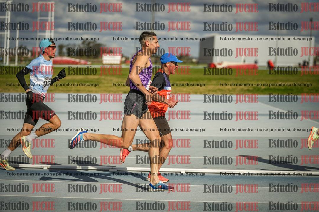 Fotos de los 5000 m llanos de varones