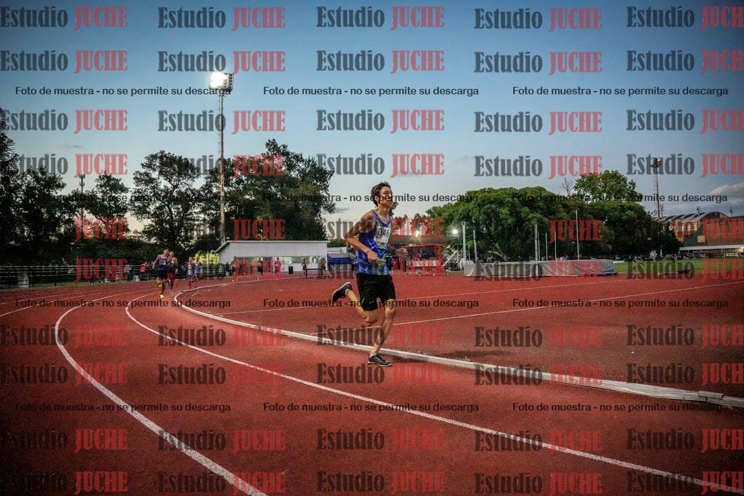 Fotos de los 1500 m llanos de varones