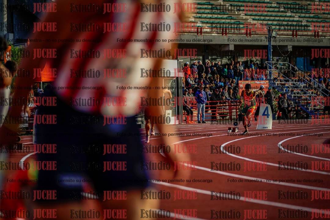 Fotos de los relevos 4x100 m de varones