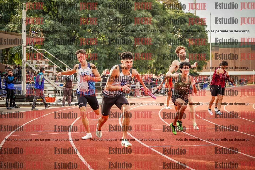 Fotos de las postas 4x400 m llanos de varones
