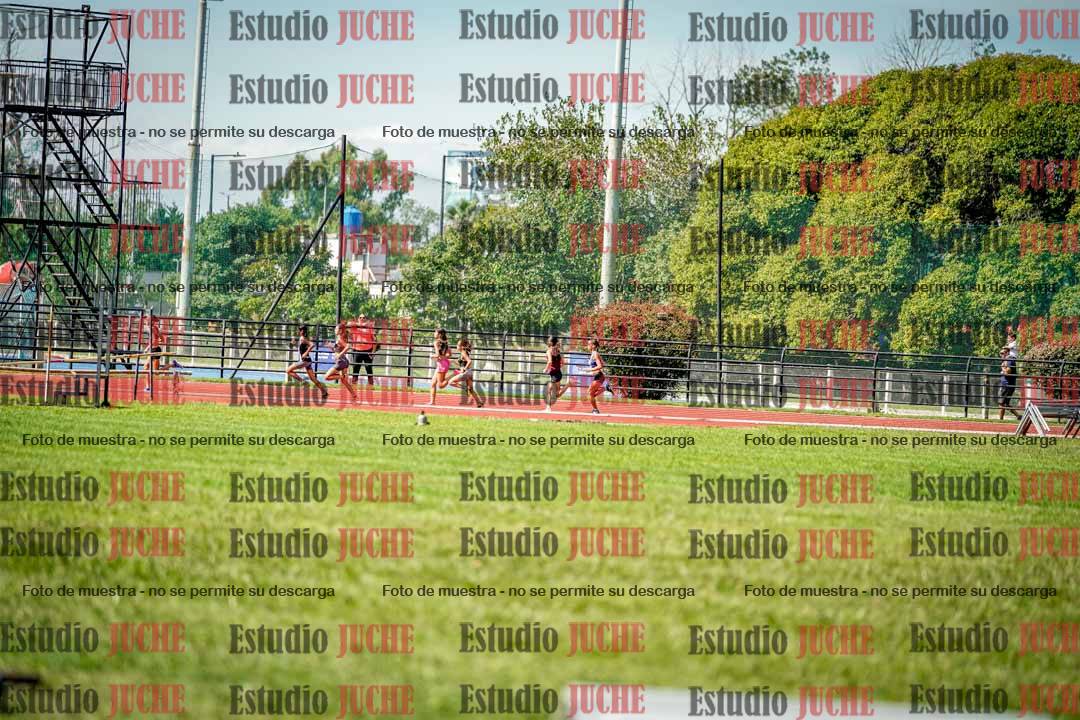 Fotos de los 600 m de mujeres