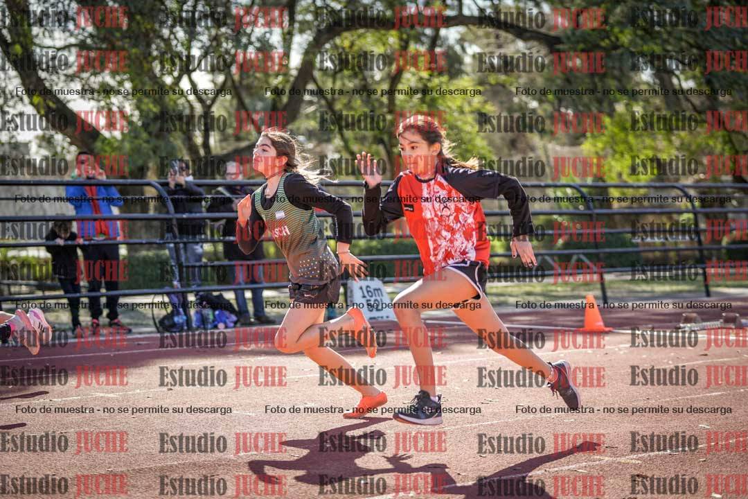 Fotos de los 50 m llanos de mujeres